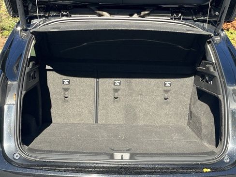 Used 2022 Buick Envision Avenir w/ Technology Package II image 27