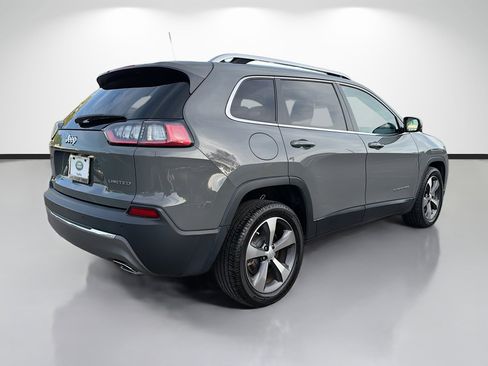 Used 2020 Jeep Cherokee Limited FWD image 5