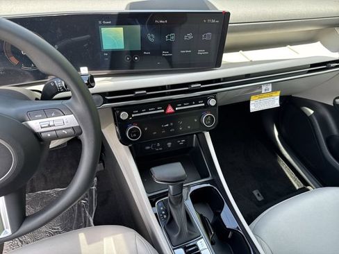 New 2026 Hyundai Tucson SEL FWD image 30
