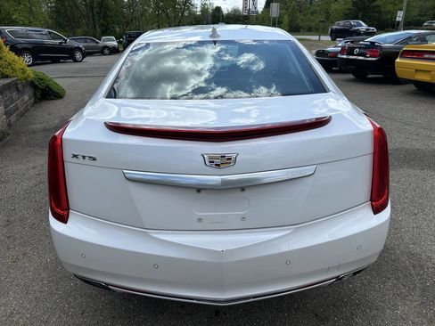 Used 2017 Cadillac XTS Luxury w/ Driver Awareness Package FWD image 5