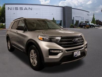 Used 2024 Ford Explorer XLT w/ Equipment Group 202A