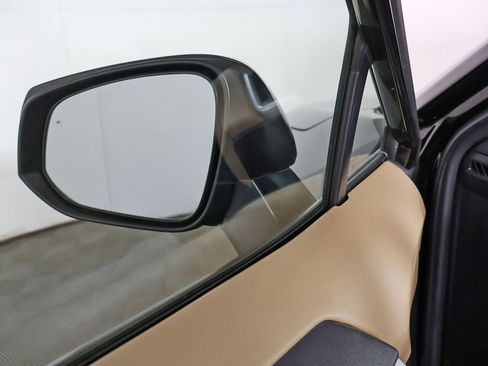 Used 2022 Toyota RAV4 LE AWD/4WD image 31