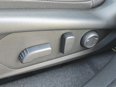 New 2025 Subaru Forester Limited image 19