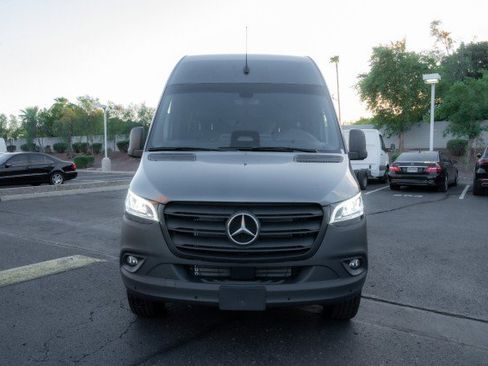 New 2025 Mercedes-Benz Sprinter 2500 image 2