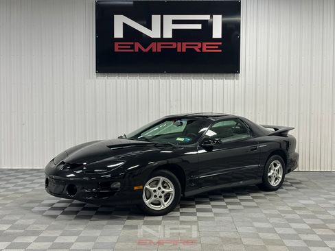 Used 1999 Pontiac Firebird Formula w/ Security Pkg image 1
