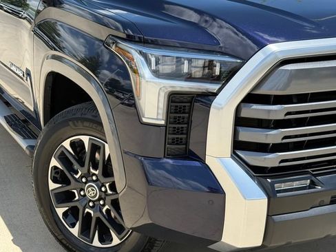 Used 2023 Toyota Tundra Limited AWD/4WD image 3