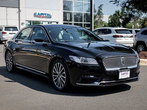 Used 2020 Lincoln Continental AWD w/ Premium Package image 7