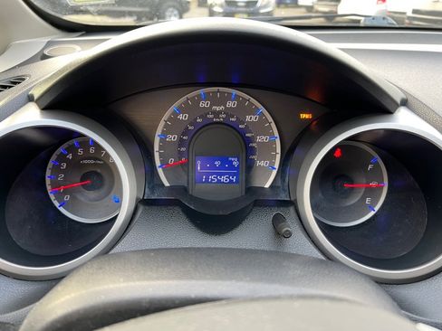 Used 2012 Honda Fit image 39