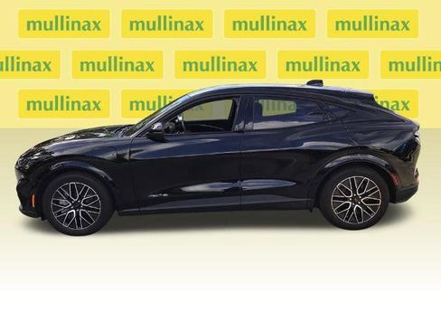 Certified 2025 Ford Mustang Mach-E Premium AWD/4WD image 11