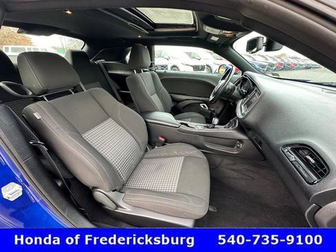 Used 2021 Dodge Challenger SXT w/ Blacktop Package image 31