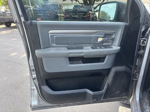 Used 2019 RAM 1500 Big Horn image 15