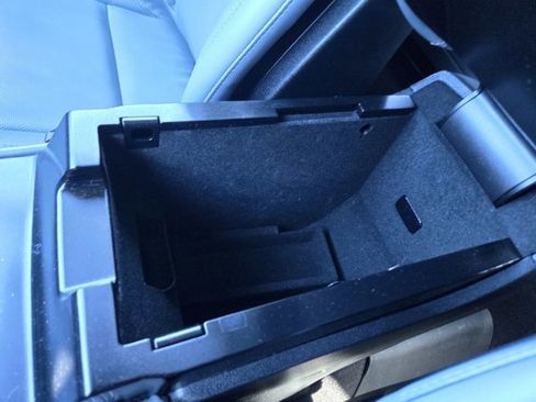 Used 2022 Lincoln Corsair AWD w/ Equipment Group 101A image 13