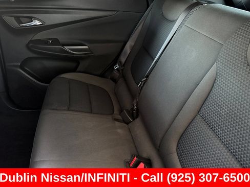 Used 2023 Chevrolet Bolt EUV LT FWD image 15
