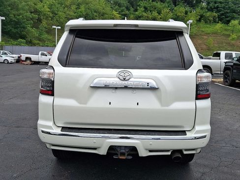 Used 2020 Toyota 4Runner Limited AWD/4WD image 5