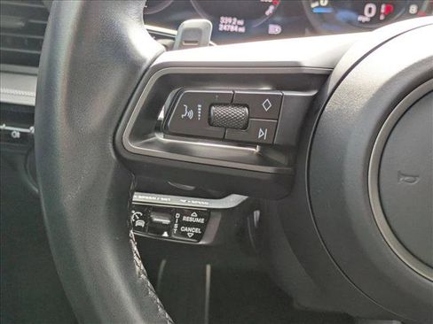 Used 2020 Porsche 911 Carrera S image 21