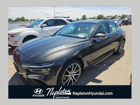 Used 2025 Genesis G70 2.5T AWD/4WD image 1