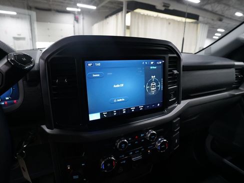 Used 2025 Ford F150 XLT w/ Equipment Group 301A Standard image 6