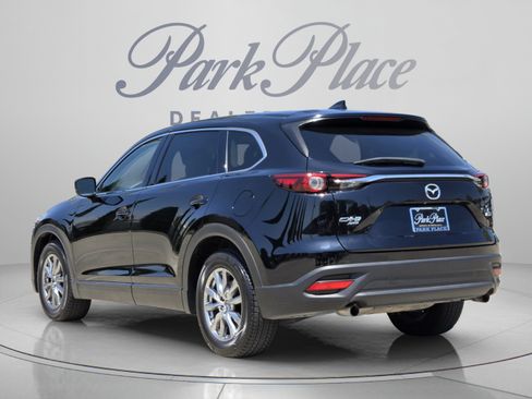 Used 2018 MAZDA CX-9 Touring AWD/4WD image 3
