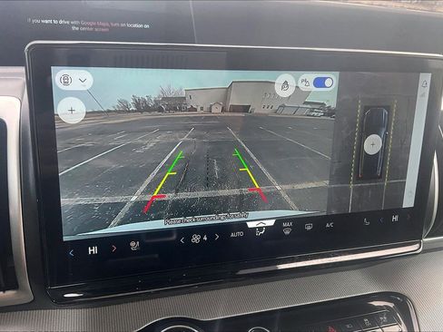 Used 2025 Ford Expedition Active image 26