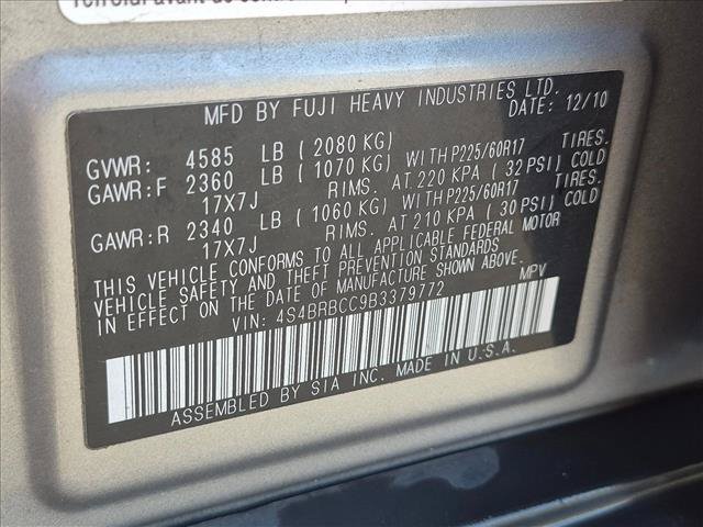 Used 2011 Subaru Outback 2.5i Premium w/ All-Weather Pkg AWD/4WD image 12