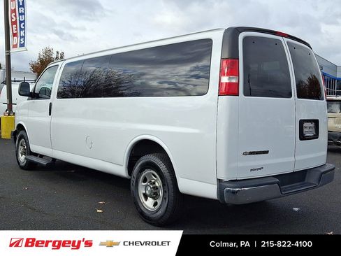Certified 2020 Chevrolet Express 3500 LT w/ LT Preferred Equipment Group image 8