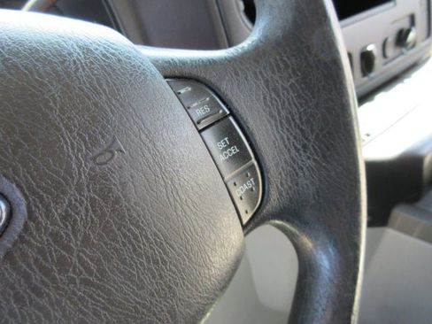 Used 2013 Ford E-350 and Econoline 350 Super Duty Wagon w/ Shuttle Bus Prep Pkg image 11