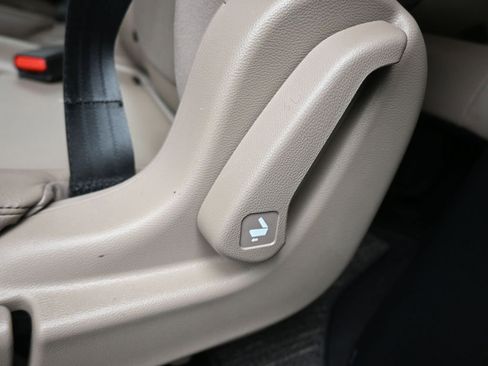 Used 2024 Honda Odyssey EX-L image 32