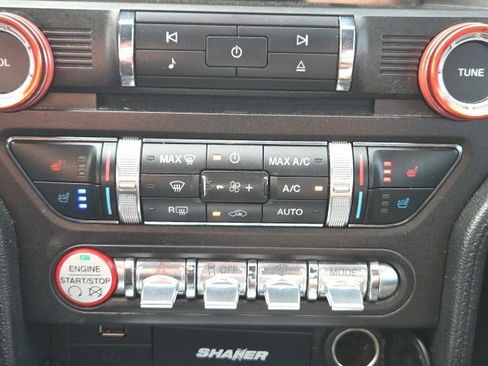 Used 2016 Ford Mustang GT Premium image 25