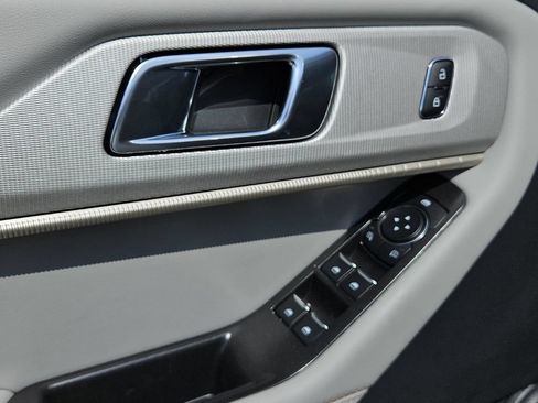 New 2026 Ford Explorer Active w/ Active Comfort Package RWD image 26