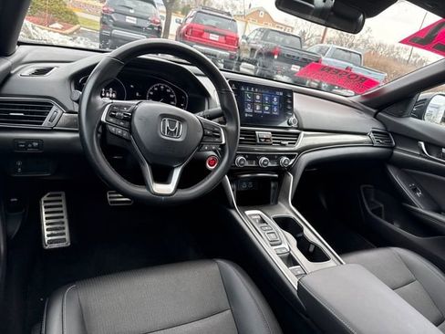 Used 2022 Honda Accord Sport image 24