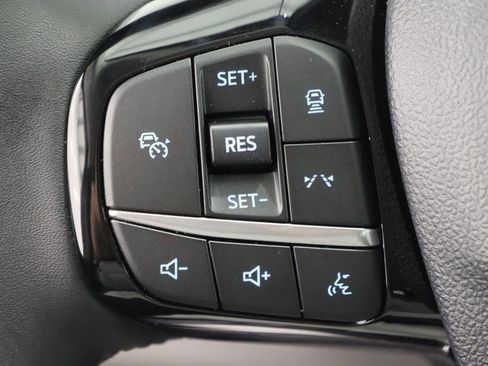 Certified 2024 Ford Escape SE image 48