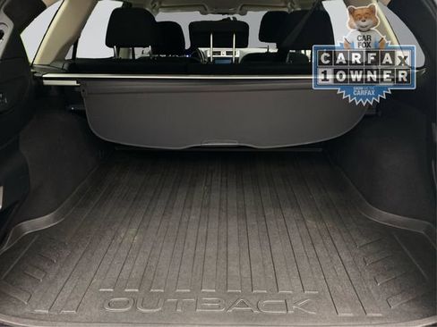 Used 2016 Subaru Outback 2.5i Premium AWD/4WD image 13