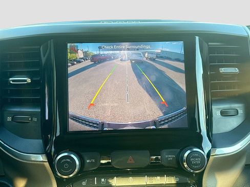 Used 2022 RAM 1500 Laramie image 14