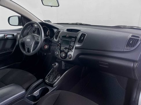 Used 2013 Kia Forte Koup EX image 25