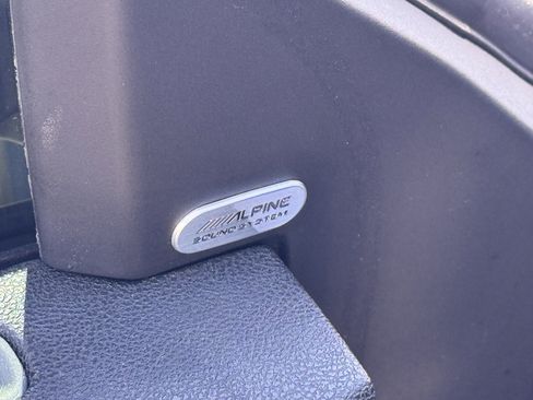 Used 2023 Dodge Charger R/T w/ Blacktop Package RWD image 27