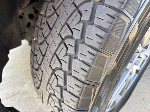 Used 2025 Ford Expedition Active AWD/4WD image 11
