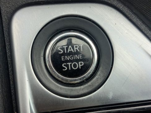 Used 2024 Nissan Sentra SV image 29