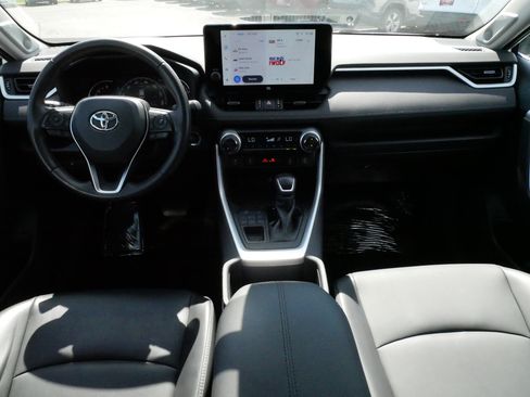 Used 2025 Toyota RAV4 XLE Premium w/ Weather Package AWD/4WD image 10