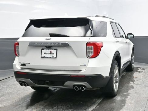 Used 2020 Ford Explorer Platinum w/ Premium Technology Package image 6