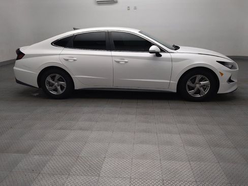 Used 2022 Hyundai Sonata SE w/ Cargo Package FWD image 11