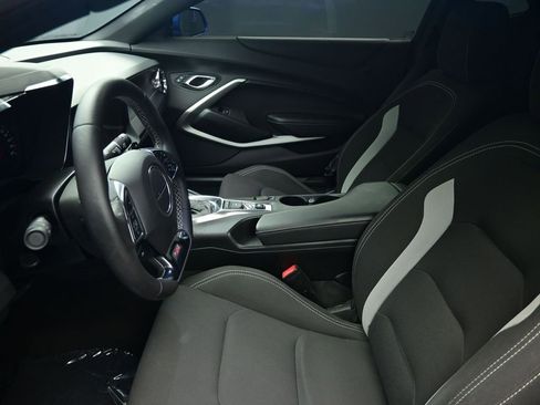 Used 2018 Chevrolet Camaro SS image 36