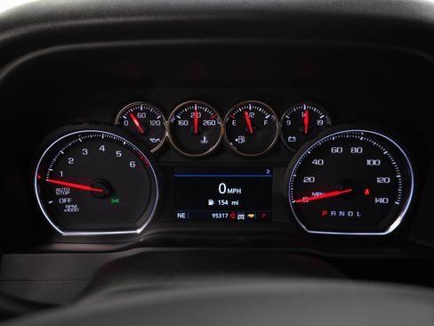 Used 2019 Chevrolet Silverado 1500 LT w/ All-Star Edition AWD/4WD image 29
