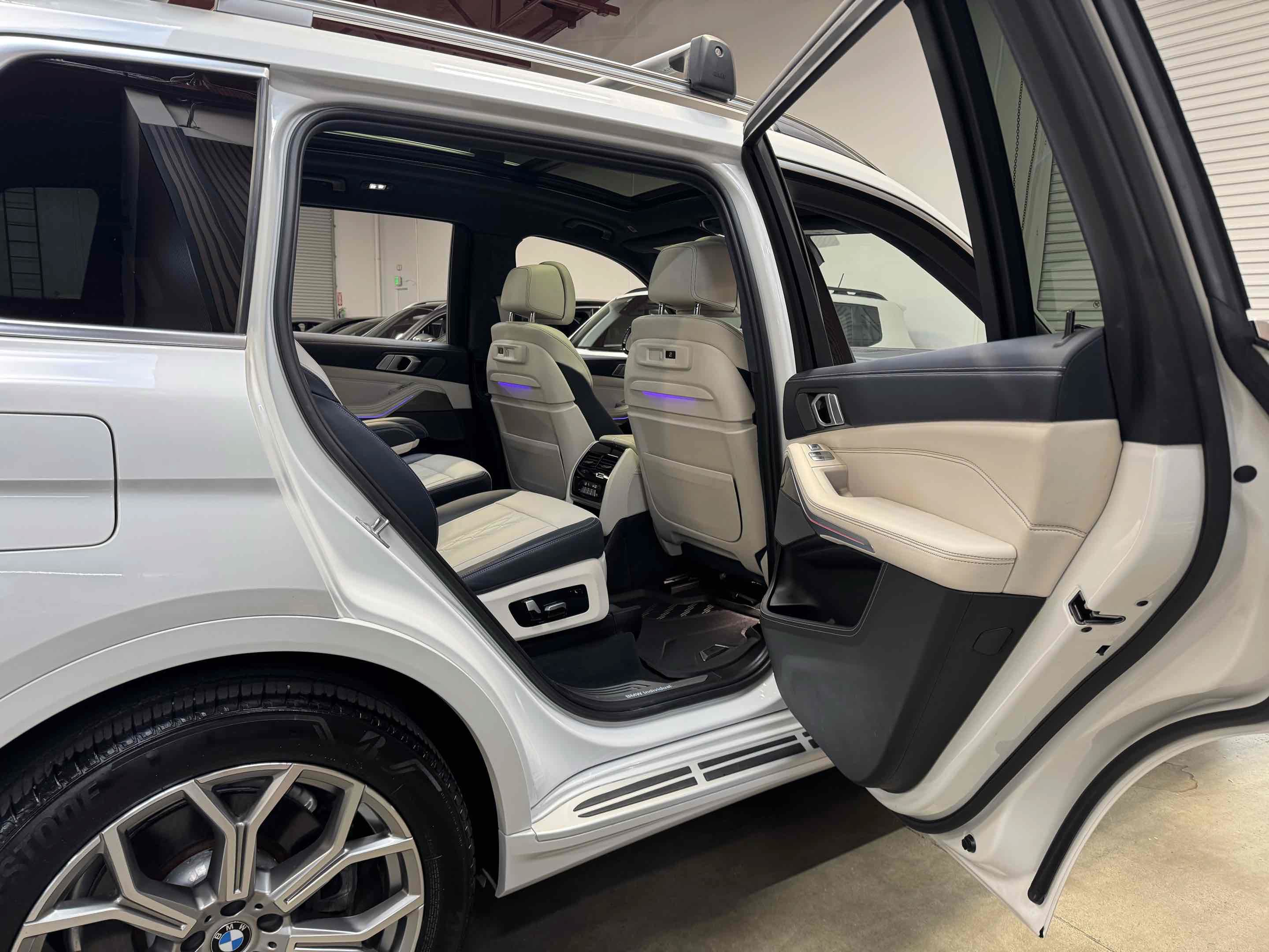 Used 2020 BMW X7 xDrive40i w/ Premium Package AWD/4WD image 56