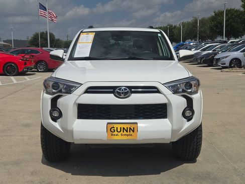 Used 2021 Toyota 4Runner SR5 RWD image 8