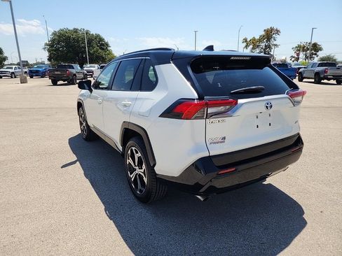 Used 2021 Toyota RAV4 XSE image 17