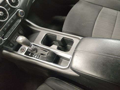 Used 2024 Nissan Sentra SV FWD image 26