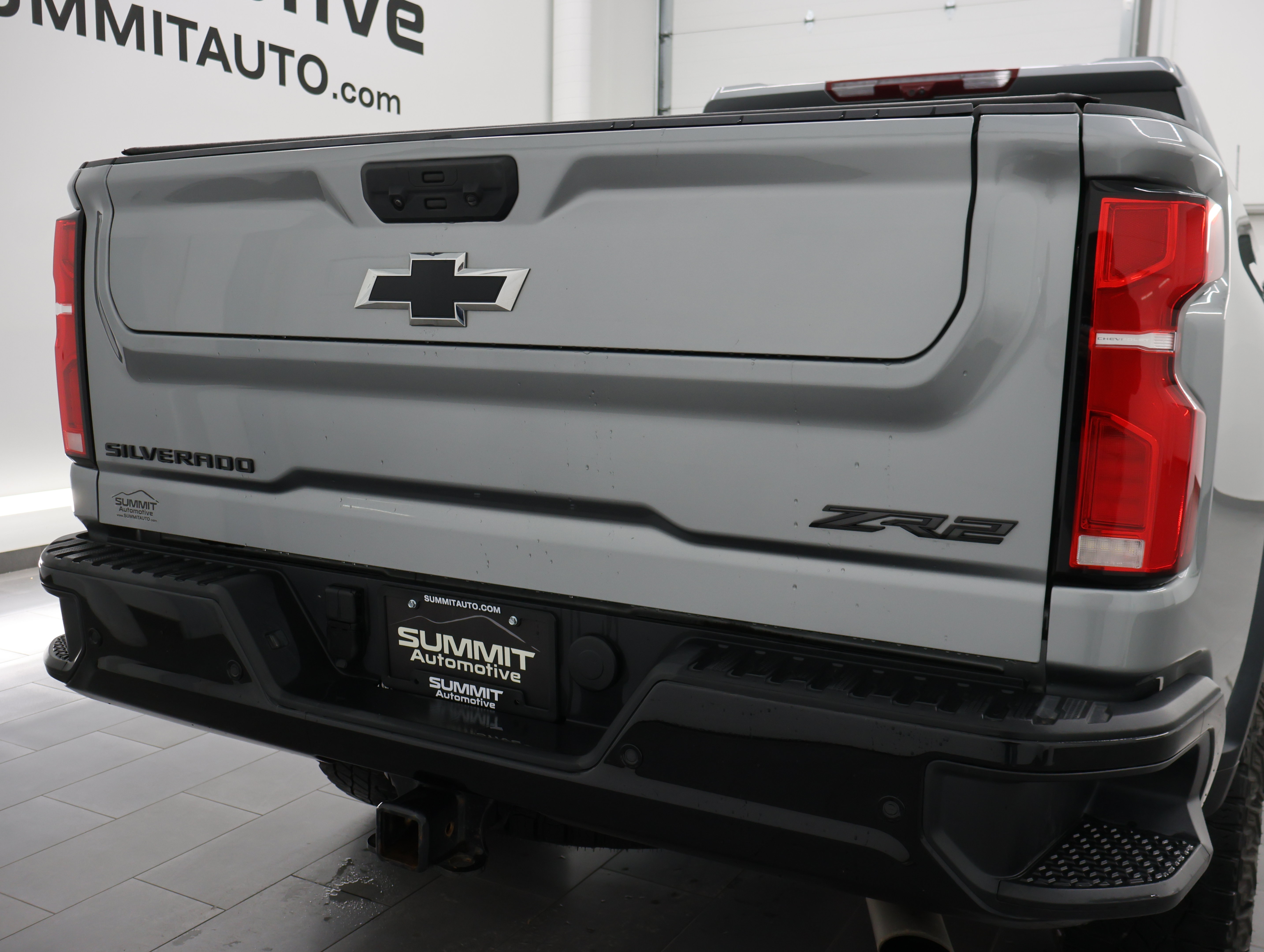 Used 2025 Chevrolet Silverado 2500 ZR2 w/ Technology Package AWD/4WD image 34