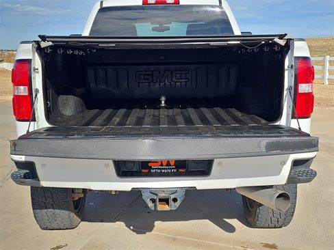 Used 2019 GMC Sierra 2500 SLT w/ Duramax Plus Package image 13