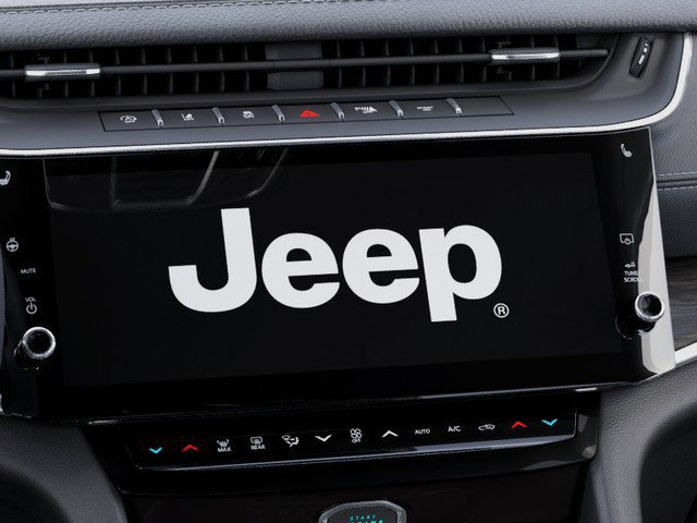 New 2027 Jeep Grand Cherokee Limited w/ Limited Altitude Package AWD/4WD image 18