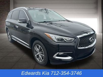 Used 2019 INFINITI QX60 Luxe w/ Essential Package